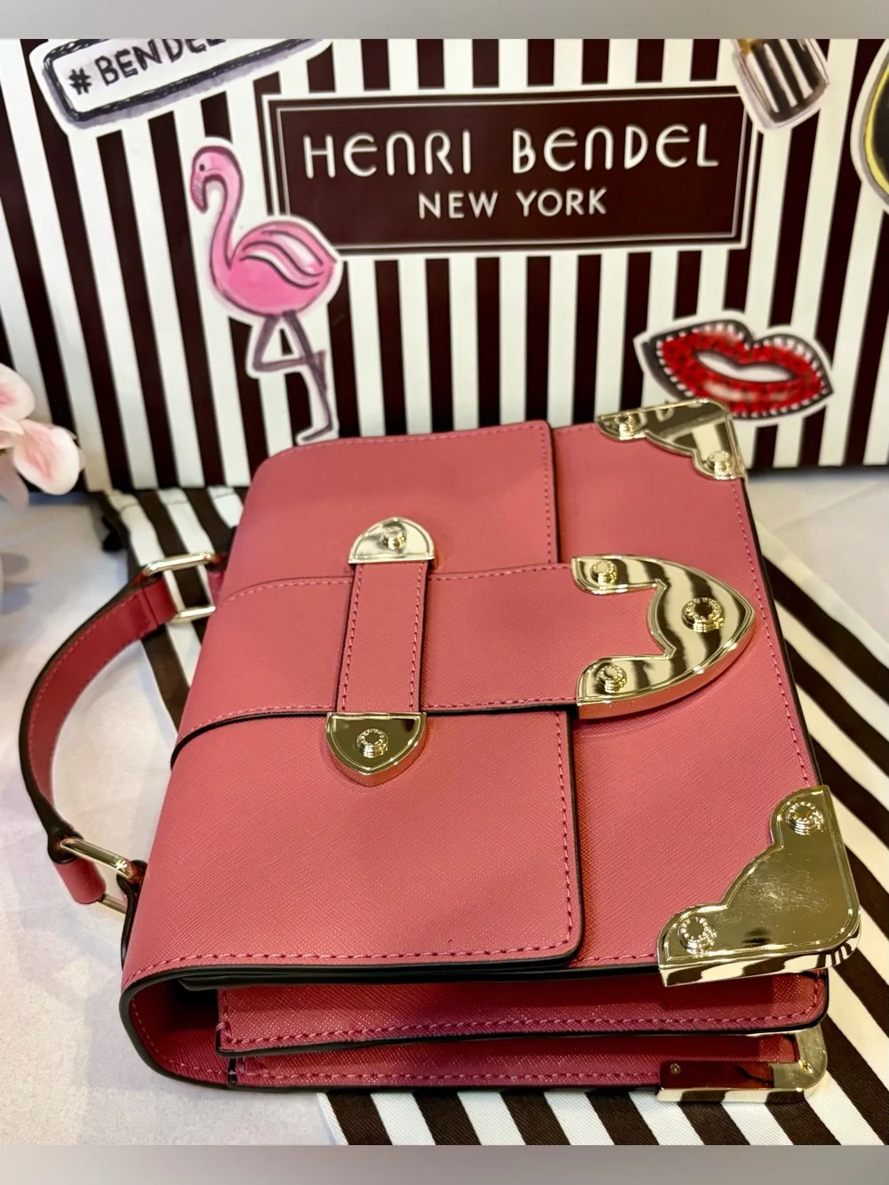NWT HENRI BENDEL Pink Trunk Crossbody Bag Hard to find and limited edition💖